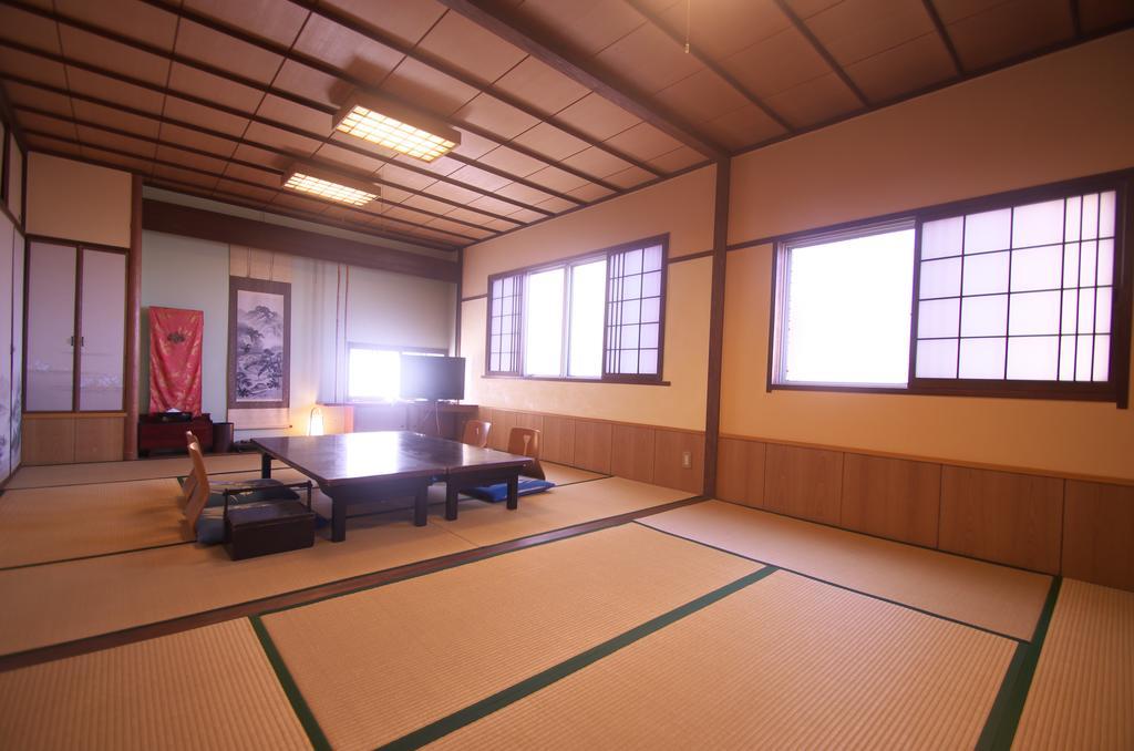 Ryokan Yamadaya Unzen Rom bilde